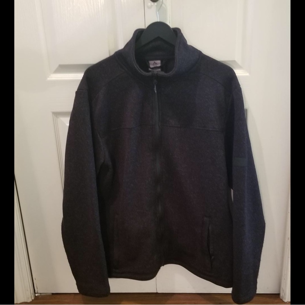 McKinley Mid Layer Zip Up Jacket (XL)